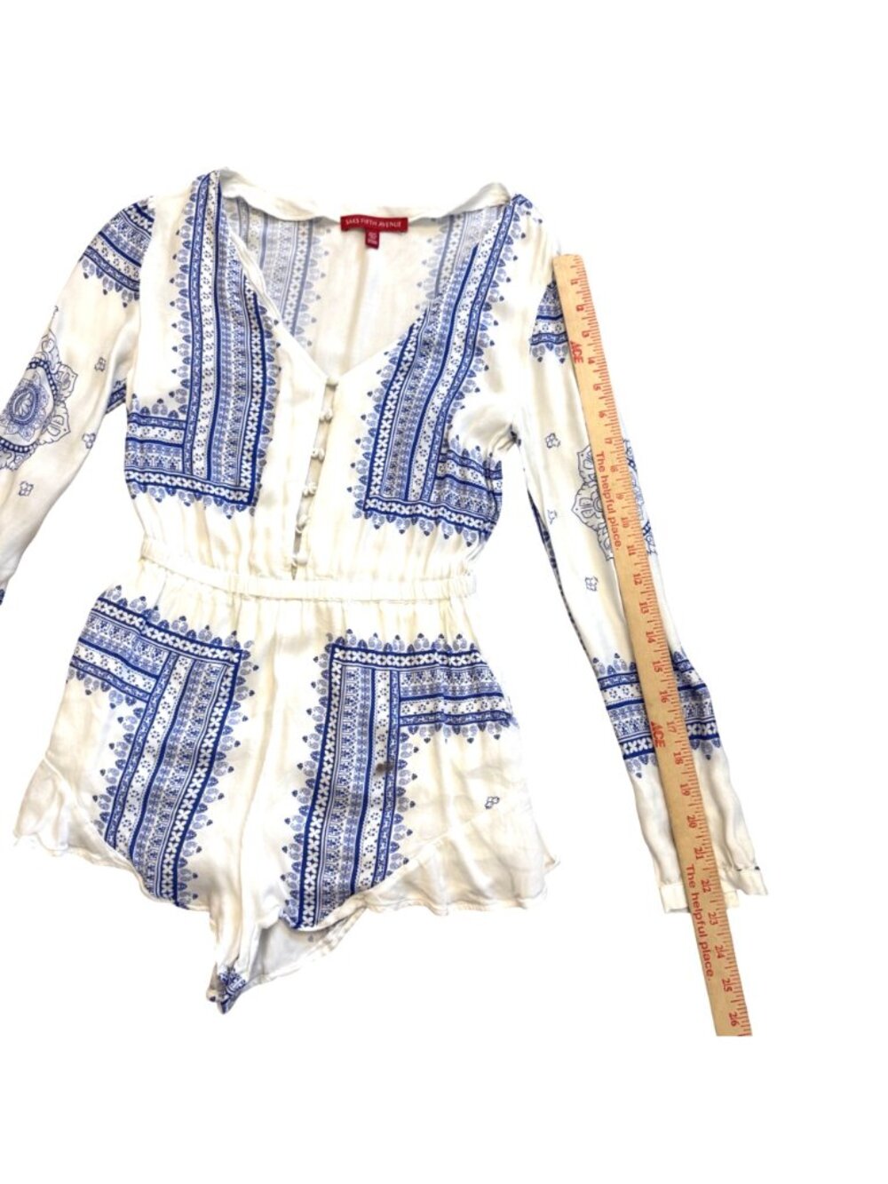 Saks Fifth Avenue Women's Button Front Romper XS White Blue Scarf Print Boho - Picture 7 of 8